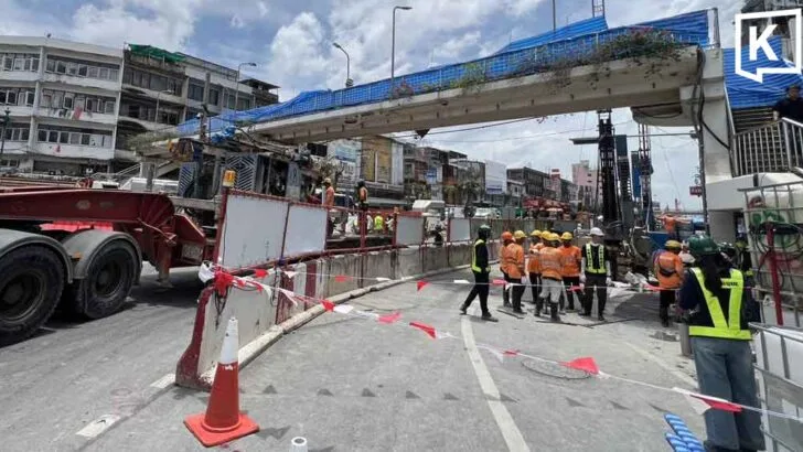 Bangkok Closes Roads After MRT Tunnel Water Leak