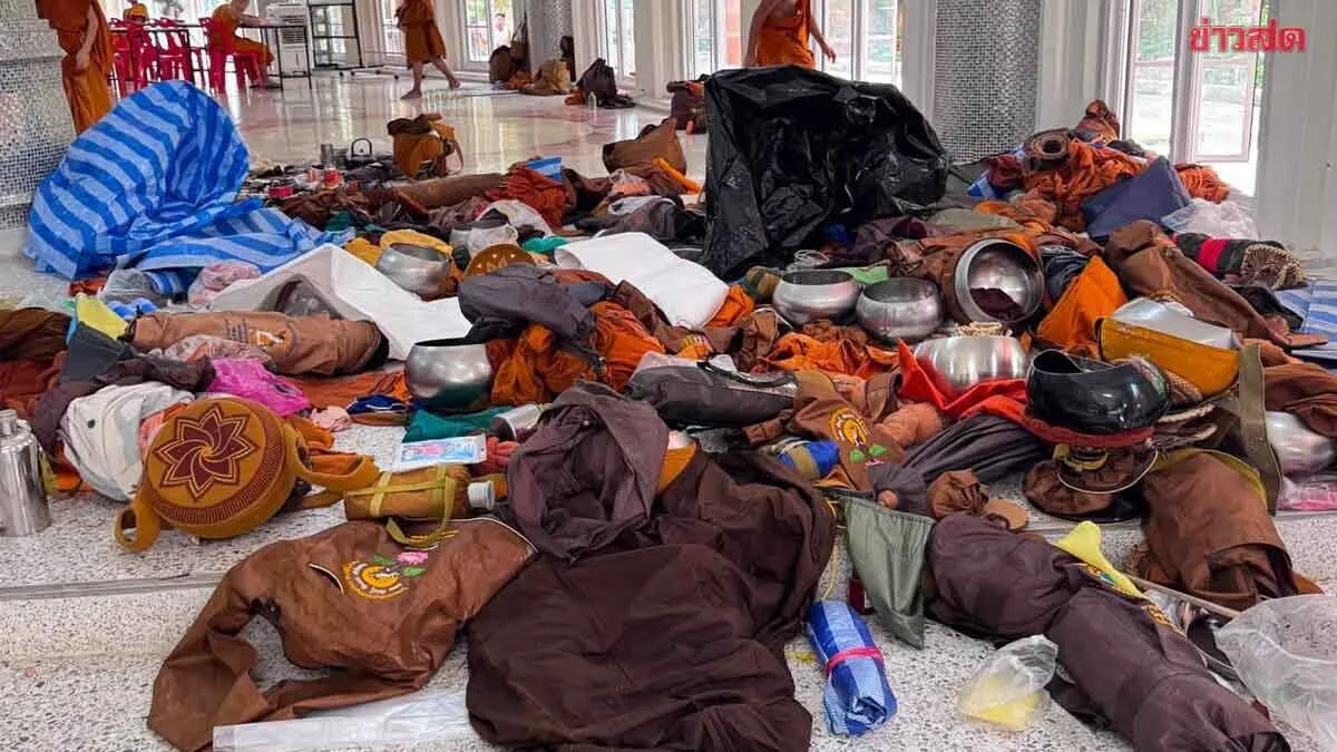 Panel Approves 300,000 Baht Aid For Monks Killed In Crash