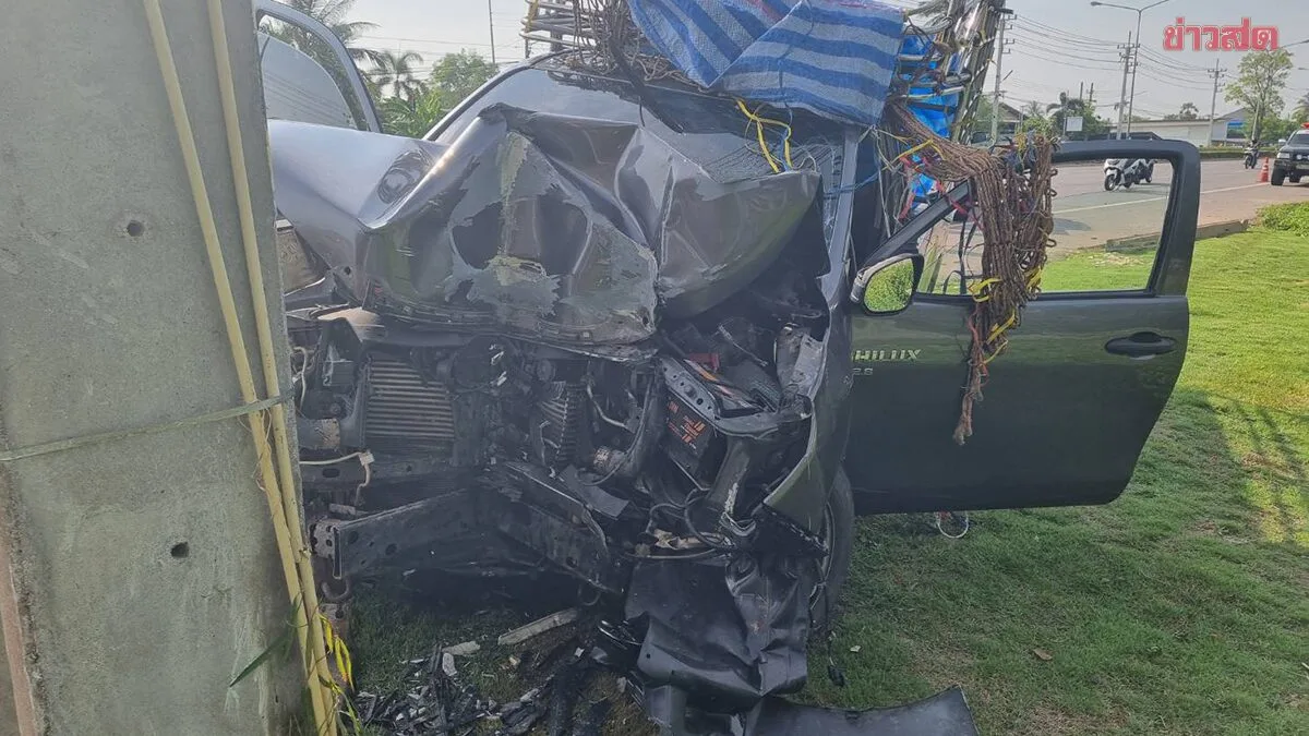 Tragic: Pickup Truck Crashes into High-Voltage Power Pole, Driver Dies After Dropping Child at School